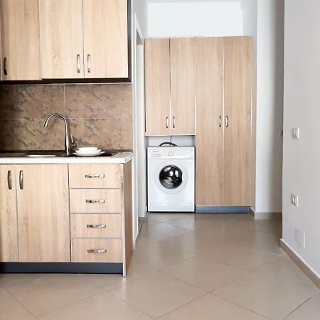 Apartamenti Velvet Shengjin Bagian luar foto